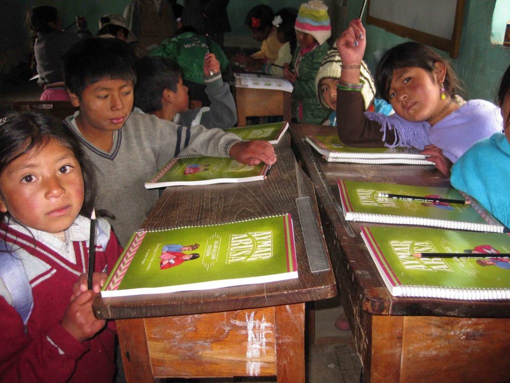ESCRITURAS PARA NIÑOS EN AYMARA